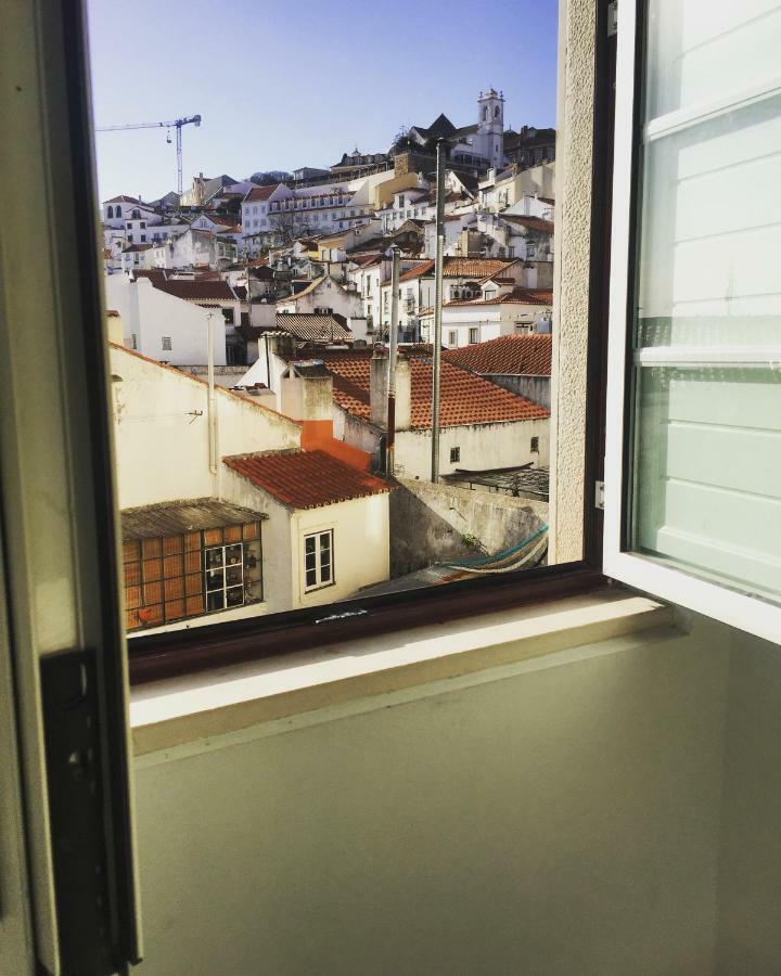 Pequeno Hostel Studio Lisboa Exteriör bild